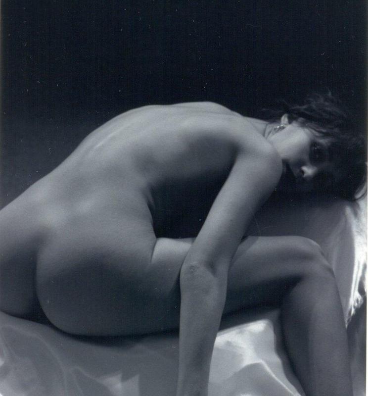 Подборка эротических снимков грудастых блудниц 3 фото Подборка эротических снимков грудастых блудниц 3 фото