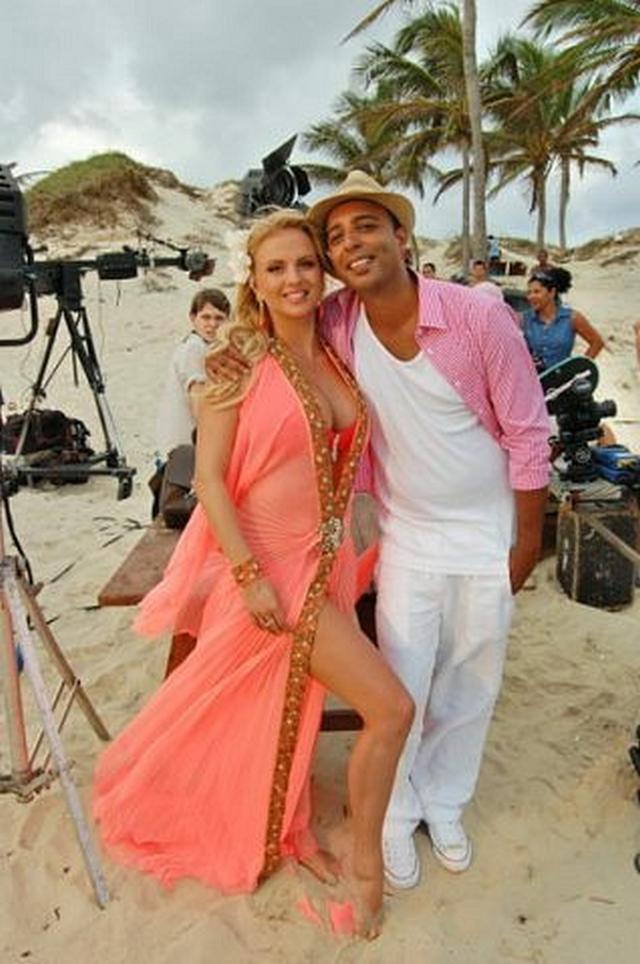 Эротика с невероятной голой красоткой Анной Семенович 3 фото Эротика с невероятной голой красоткой Анной Семенович 3 фото