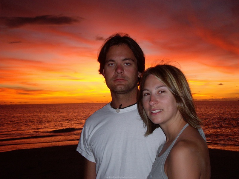 Сексуальные игры молодой пары на отдыхе 12 фото Сексуальные игры молодой пары на отдыхе 12 фото