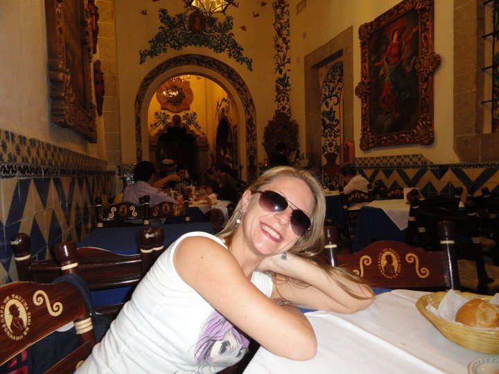 Развратница с плоскими титьками позирует и дрочит писю 1 фото Развратница с плоскими титьками позирует и дрочит писю 1 фото