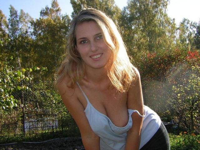 Потрясающие девушки и большие члены в них 3 фото Потрясающие девушки и большие члены в них 3 фото