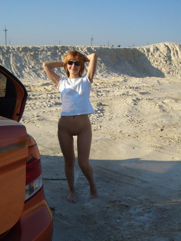 Русская жена раздевается для мужа дома и на отдыхе 9 фото Русская жена раздевается для мужа дома и на отдыхе 9 фото