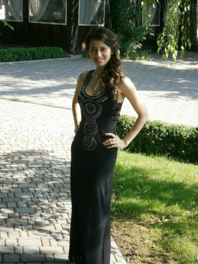 Парень выложил фото своей молодой жены 11 фото Парень выложил фото своей молодой жены 11 фото