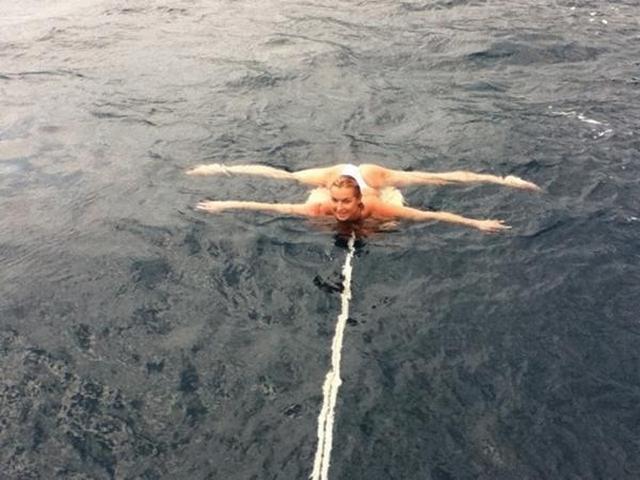 Частный архив красивой блондиночки с отдыха 8 фото Частный архив красивой блондиночки с отдыха 8 фото