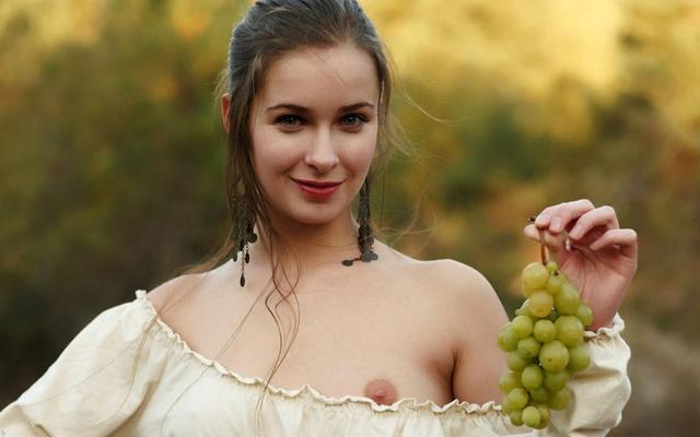 Минет групповуха и сперма на лице 3 фото Минет групповуха и сперма на лице 3 фото