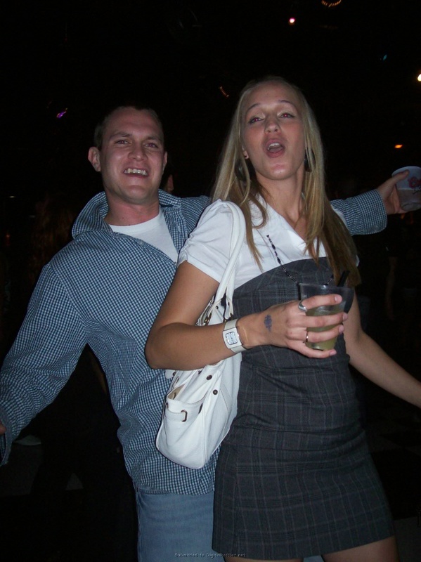 Отдых на яхтах и потрясающий секс ночью 35 фото Отдых на яхтах и потрясающий секс ночью 35 фото