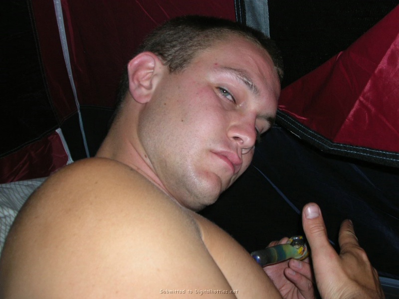 Отдых на яхтах и потрясающий секс ночью 26 фото Отдых на яхтах и потрясающий секс ночью 26 фото