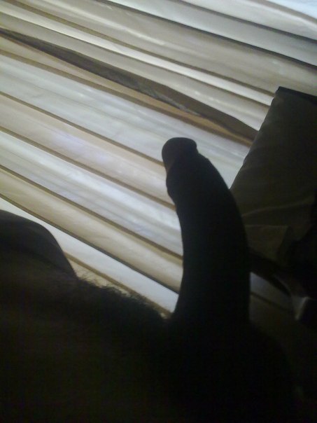 Сладкие мужские члены выходят на передний план 9 фото Сладкие мужские члены выходят на передний план 9 фото