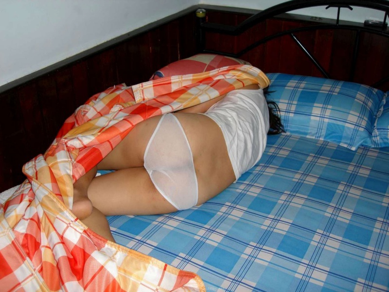 18летняя филиппинка пришла с улицы и позирует в белье любовнику 10 фото 18летняя филиппинка пришла с улицы и позирует в белье любовнику 10 фото