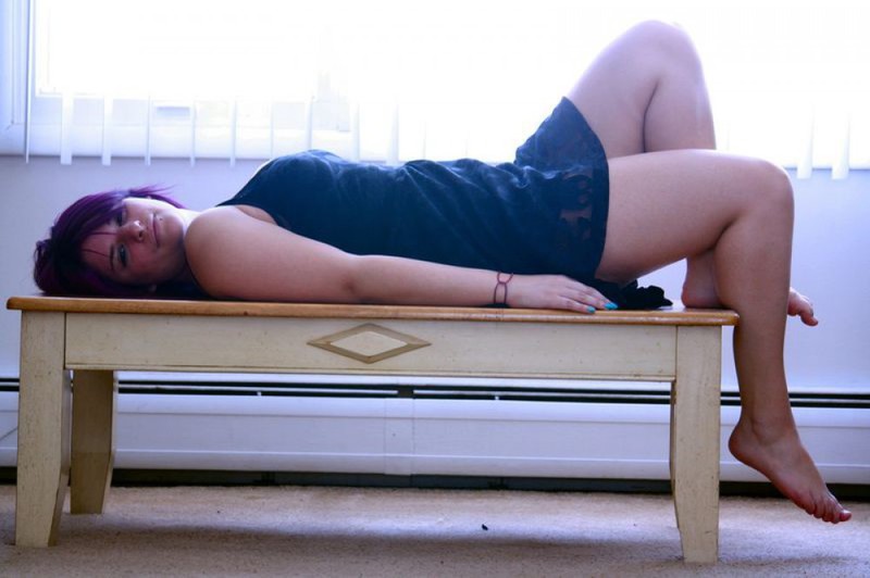 Горячая и пухлая чувиха показывает свое тело на постели 26 фото Горячая и пухлая чувиха показывает свое тело на постели 26 фото