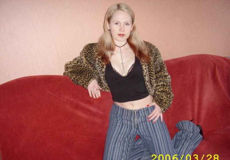 Русская разведенка примеряет эро белье на камеру для любовника 8 фото Русская разведенка примеряет эро белье на камеру для любовника 8 фото