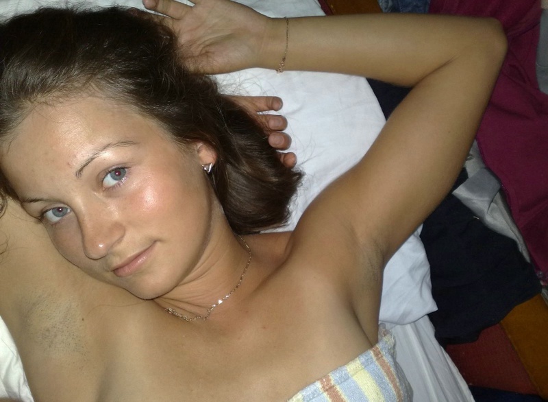 Приятная своим присутствием молодая девушка 8 фото Приятная своим присутствием молодая девушка 8 фото