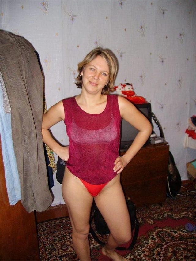 Дающие женщины двигают булками и возбуждают мужчин 13 фото Дающие женщины двигают булками и возбуждают мужчин 13 фото