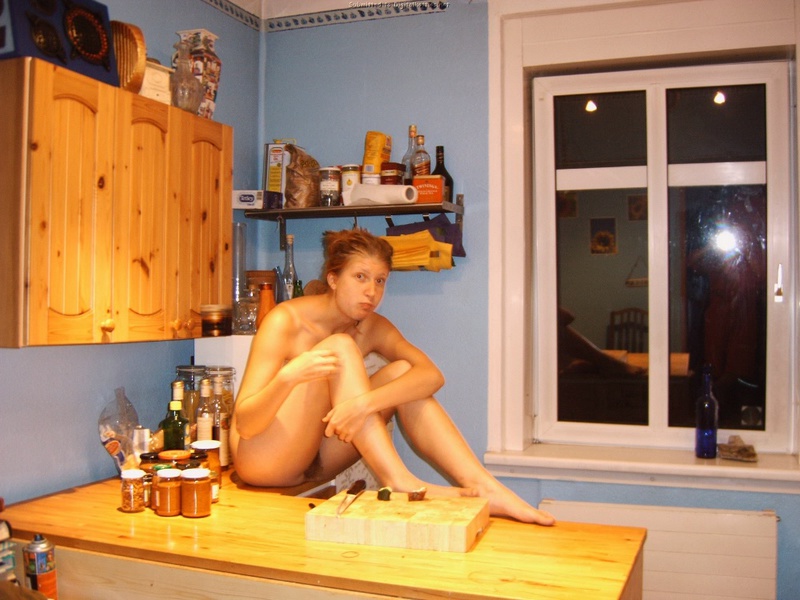 Просто откровенные снимки из жизни одной дамы 5 фото Просто откровенные снимки из жизни одной дамы 5 фото