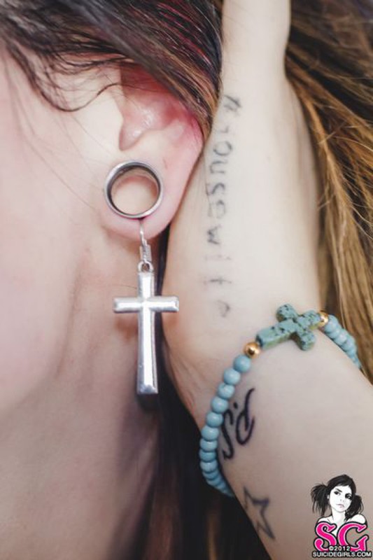 Стильная неформалка демонстрирует татуировки 40 фото Стильная неформалка демонстрирует татуировки 40 фото