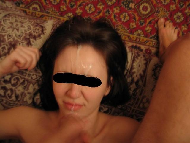 Девушки сосут члены и принимают сперму на лицо 7 фото Девушки сосут члены и принимают сперму на лицо 7 фото