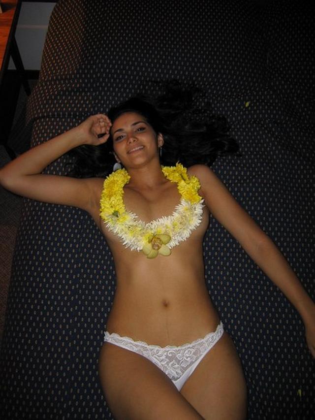 Новобрачные трахаются в отеле во время медового месяца 22 фото Новобрачные трахаются в отеле во время медового месяца 22 фото