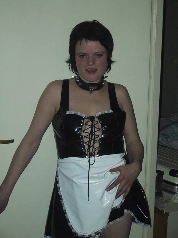 Фетишистка трахается с неопрятными друзьями 18 фото Фетишистка трахается с неопрятными друзьями 18 фото