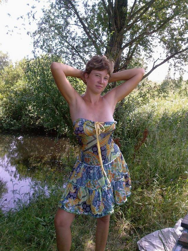 Деревенская баба позирует на свежем воздухе и трахается дома с мужиком 1 фото Деревенская баба позирует на свежем воздухе и трахается дома с мужиком 1 фото