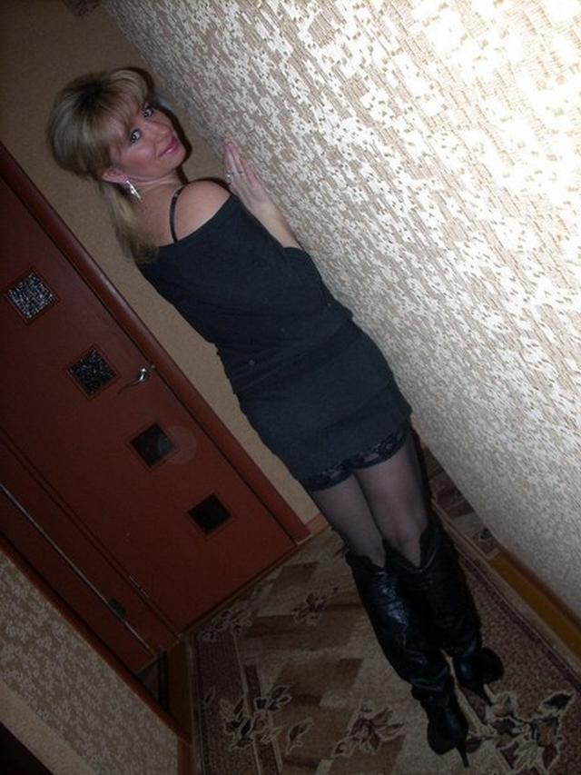 Русские жены в эротическом белье пошло позируют для мужей 22 фото Русские жены в эротическом белье пошло позируют для мужей 22 фото