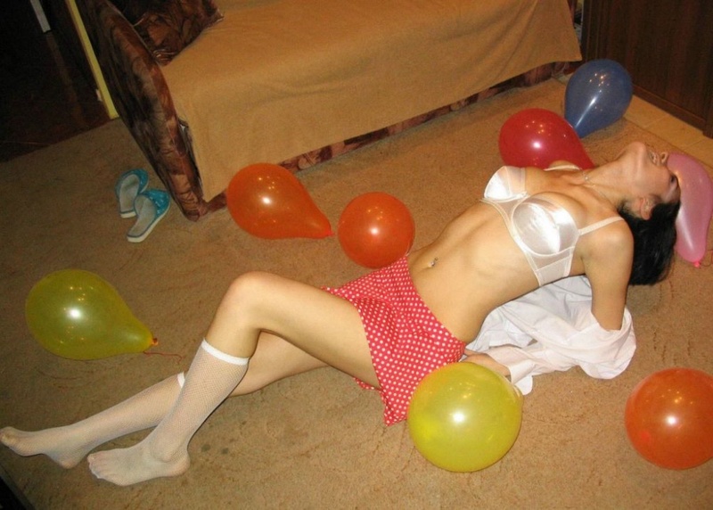 Эротика завершилась минетом 10 фото Эротика завершилась минетом 10 фото