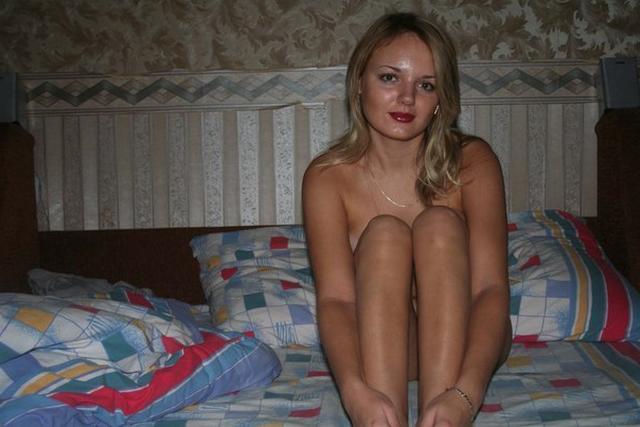 Частные эро фото девушек в чулках 6 фото Частные эро фото девушек в чулках 6 фото