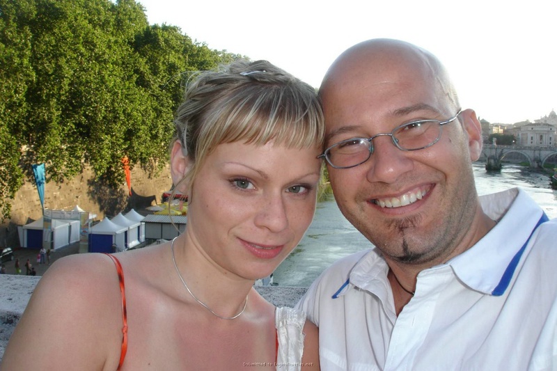 Голая блонда позирует на камеру 13 фото Голая блонда позирует на камеру 13 фото