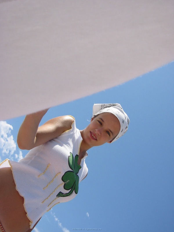 Интим фото с отдыха 2 фото Интим фото с отдыха 2 фото