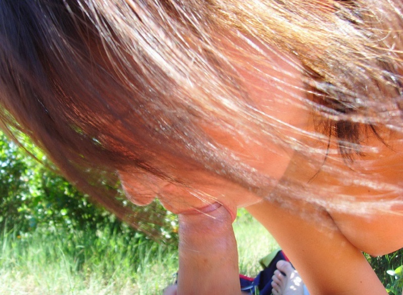 Частные снимки загорелой туристки на улице и дома 25 фото Частные снимки загорелой туристки на улице и дома 25 фото