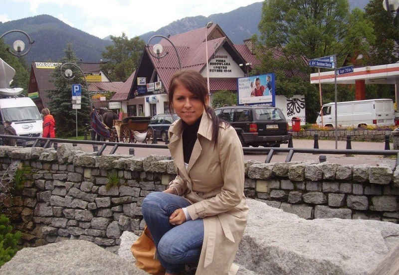 Частные снимки загорелой туристки на улице и дома 34 фото Частные снимки загорелой туристки на улице и дома 34 фото