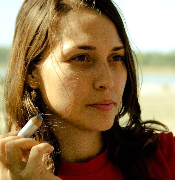 Русская эро-модель позирует на курорте 1 фото Русская эро-модель позирует на курорте 1 фото