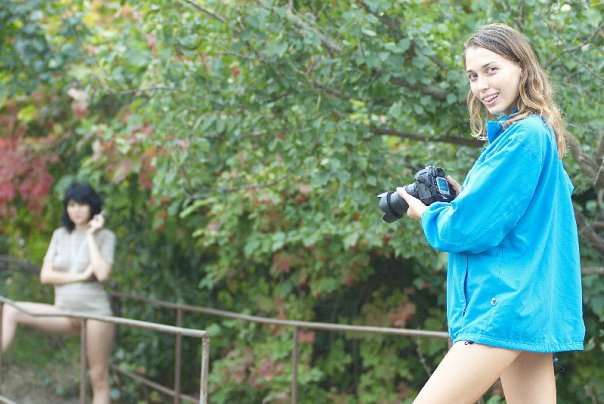 Русская эро-модель позирует на курорте 3 фото Русская эро-модель позирует на курорте 3 фото