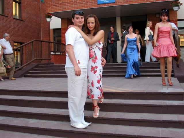 Хрупкая 18-летняя девушка позирует голышом 12 фото Хрупкая 18-летняя девушка позирует голышом 12 фото