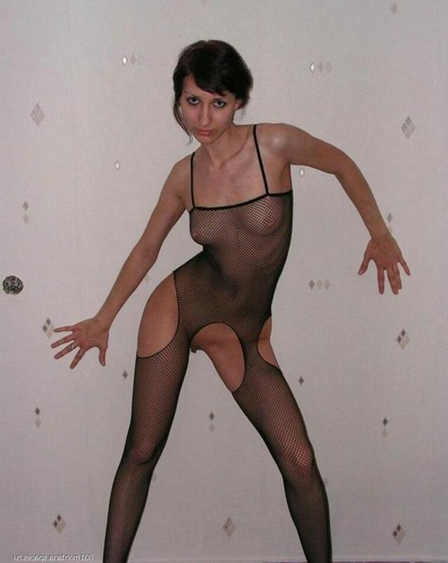 Похотливые мамки показывают свои прелести дома 24 фото Похотливые мамки показывают свои прелести дома 24 фото