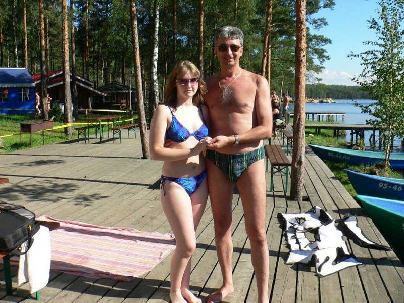 Молодая любовница трахается с зрелым моряком 4 фото Молодая любовница трахается с зрелым моряком 4 фото