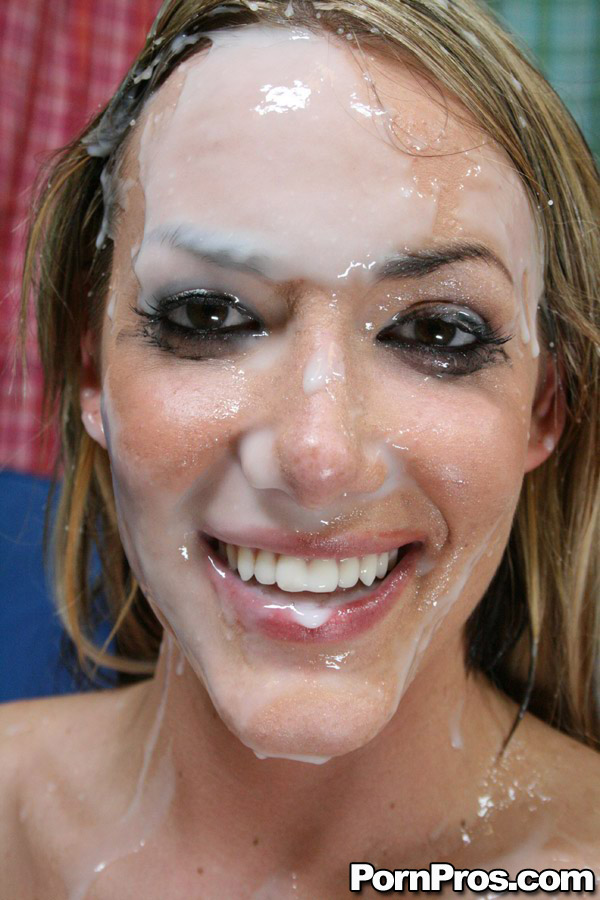 Нигер с огромным хером починил велик блондинки и развел на анал 15 фото Нигер с огромным хером починил велик блондинки и развел на анал 15 фото