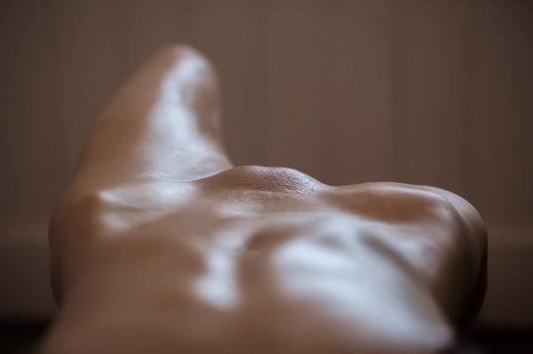 Полуобнаженные красотки светят прелестями в сети 18 фото Полуобнаженные красотки светят прелестями в сети 18 фото