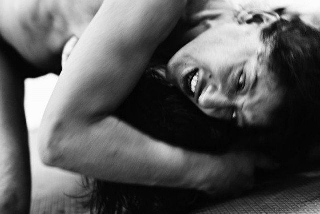 Подборка винтажных снимков борющихся женщин 12 фото Подборка винтажных снимков борющихся женщин 12 фото