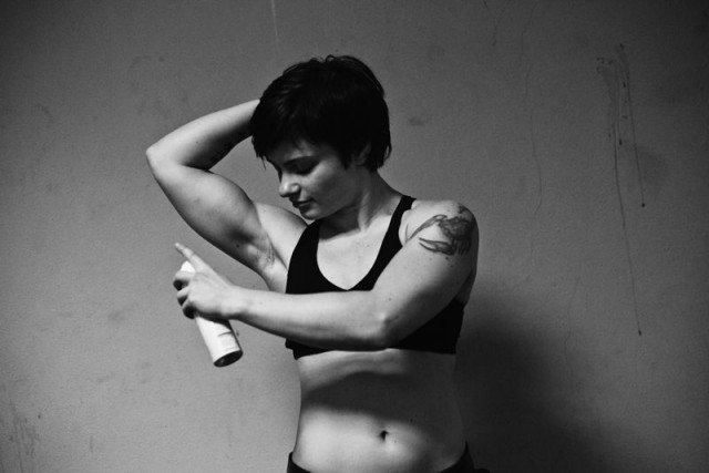 Подборка винтажных снимков борющихся женщин 16 фото Подборка винтажных снимков борющихся женщин 16 фото